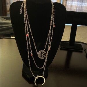 Paparazzi Silver Necklace with Red Highlights